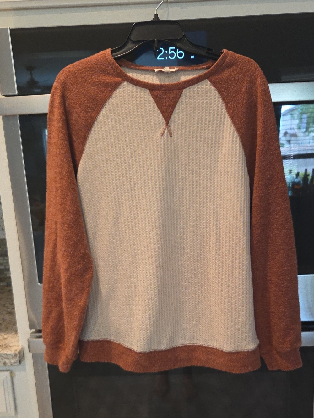 Easel Womens Rust and Cream Raglan Crewneck Sweater